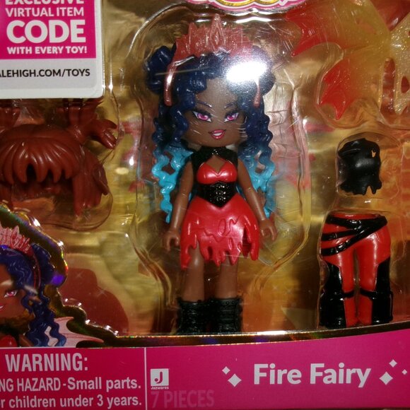 THREE NWT Series 1 Royale High Fairies with Accessories - Picture 10 of 11